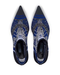 dunkelblaue bedruckte elastische Stiefeletten von Prada