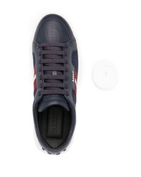 dunkelblaue bedruckte Leder niedrige Sneakers von Bally