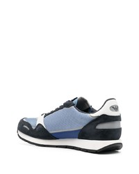 dunkelblaue bedruckte niedrige Sneakers von Emporio Armani