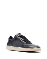 dunkelblaue bedruckte niedrige Sneakers von Officine Creative