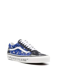 dunkelblaue bedruckte Segeltuch niedrige Sneakers von Vans