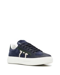 dunkelblaue bedruckte Wildleder niedrige Sneakers von Salvatore Ferragamo