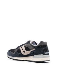 dunkelblaue bedruckte Wildleder niedrige Sneakers von Saucony