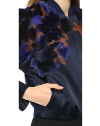 dunkelblaue Bomberjacke mit Blumenmuster von 3.1 Phillip Lim