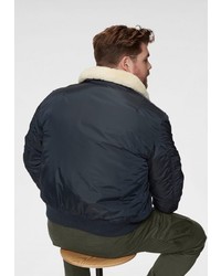 dunkelblaue Bomberjacke von Alpha Industries