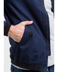 dunkelblaue Bomberjacke von Armedangels