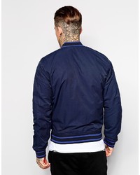 dunkelblaue Bomberjacke von Diesel