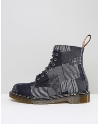 dunkelblaue Brogue Stiefel von Dr. Martens