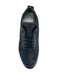 dunkelblaue Camouflage Leder niedrige Sneakers von Alexander Smith