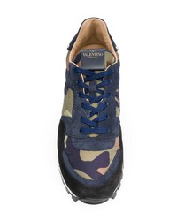 dunkelblaue Camouflage Wildleder niedrige Sneakers von Valentino