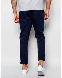 dunkelblaue Chinohose von Asos