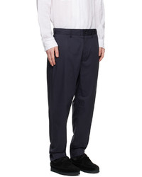 dunkelblaue Chinohose von Engineered Garments