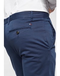 dunkelblaue Chinohose von Tommy Hilfiger