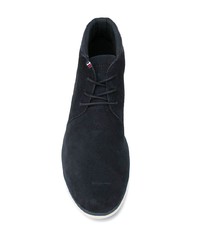 dunkelblaue Chukka-Stiefel aus Wildleder von Tommy Hilfiger