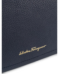 dunkelblaue Clutch von Salvatore Ferragamo