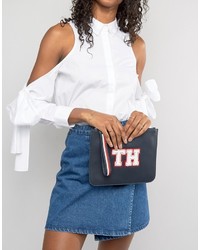 dunkelblaue Clutch von Tommy Hilfiger