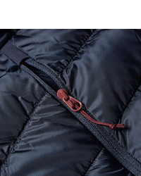 dunkelblaue Daunenjacke von Arc'teryx