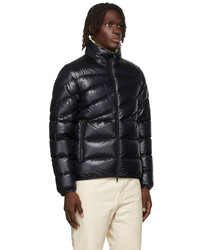 dunkelblaue Daunenjacke von Moncler