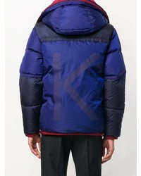 dunkelblaue Daunenjacke von Moncler