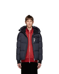 dunkelblaue Daunenjacke von Moncler