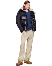 dunkelblaue Daunenjacke von Moncler