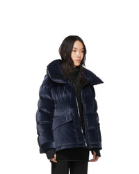 dunkelblaue Daunenjacke von Moncler Grenoble