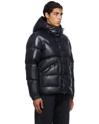 dunkelblaue Daunenjacke von Moncler