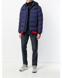 dunkelblaue Daunenjacke von Moncler