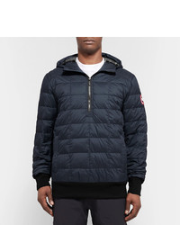 dunkelblaue Daunenjacke von Canada Goose