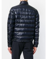 dunkelblaue Daunenjacke von Moncler