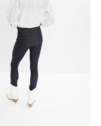 dunkelblaue enge Hose von bonprix