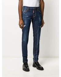 dunkelblaue enge Jeans mit Destroyed-Effekten von DSQUARED2