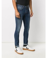 dunkelblaue enge Jeans mit Destroyed-Effekten von Dondup