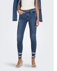 dunkelblaue enge Jeans mit Destroyed-Effekten von Only
