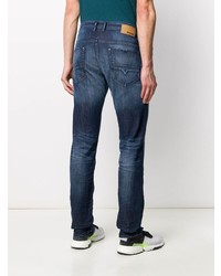 dunkelblaue enge Jeans mit Destroyed-Effekten von Diesel