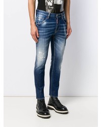 dunkelblaue enge Jeans mit Destroyed-Effekten von DSQUARED2