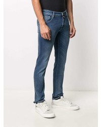 dunkelblaue enge Jeans von Jacob Cohen