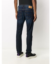 dunkelblaue enge Jeans von Diesel