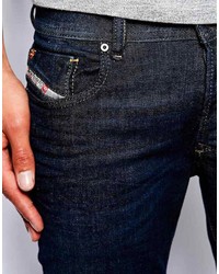 dunkelblaue enge Jeans von Diesel