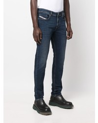 dunkelblaue enge Jeans von Diesel