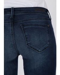 dunkelblaue enge Jeans von Mavi Jeans