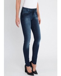 dunkelblaue enge Jeans von Mavi Jeans