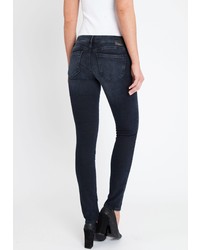 dunkelblaue enge Jeans von Mavi Jeans