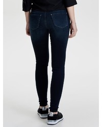 dunkelblaue enge Jeans von Only