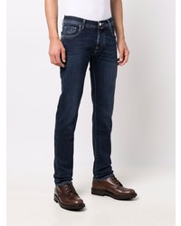 dunkelblaue enge Jeans von Jacob Cohen