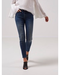 dunkelblaue enge Jeans von Selected Femme