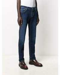 dunkelblaue enge Jeans von Jacob Cohen