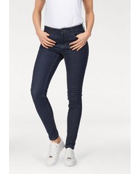 dunkelblaue enge Jeans von Vero Moda