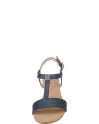 dunkelblaue flache Sandalen aus Leder von Esprit