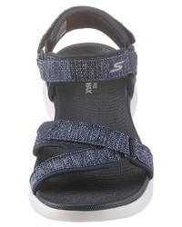 dunkelblaue flache Sandalen aus Segeltuch von Skechers